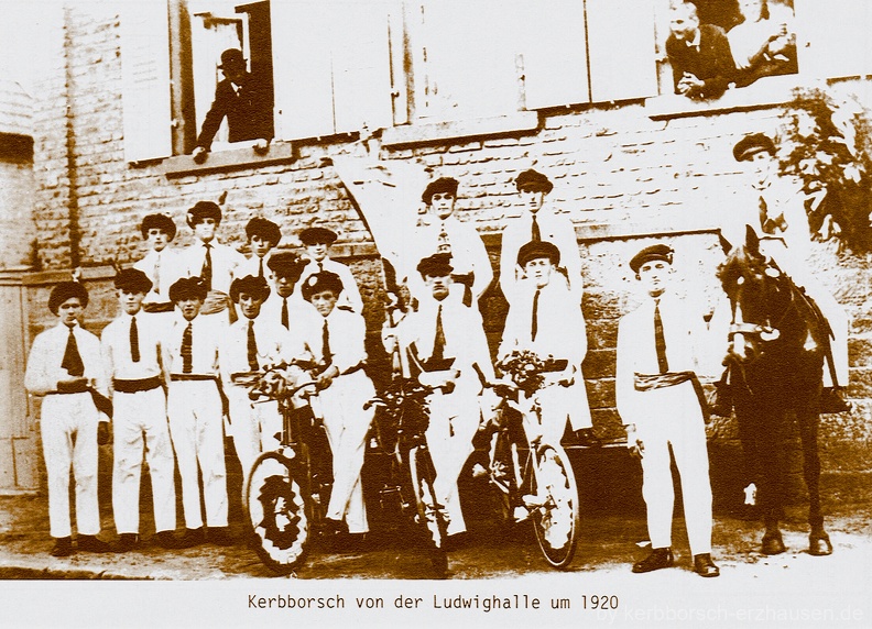 1920.jpg